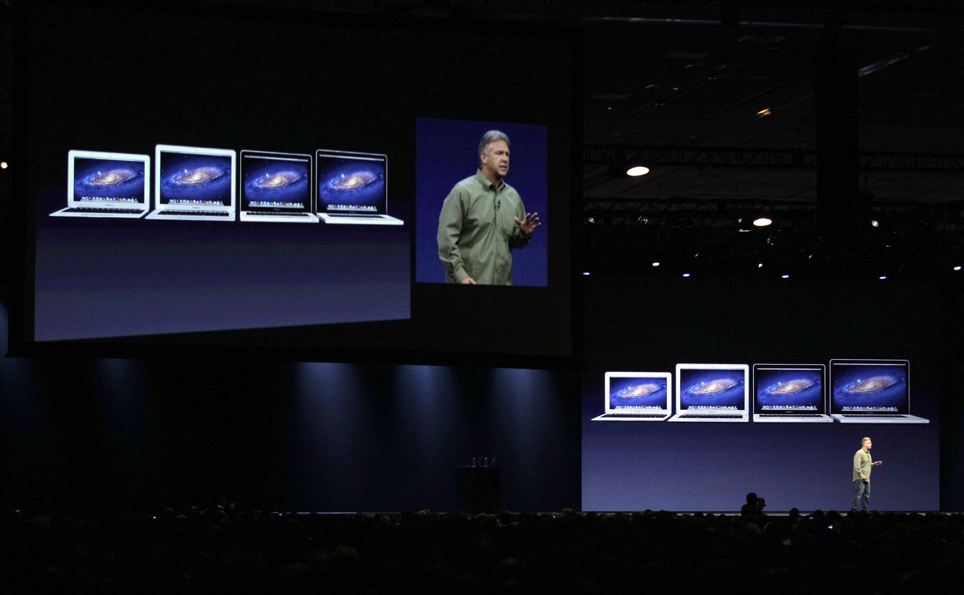 Phil Schiller, le patron du marketing d'Apple, en pleine présentation du nouveaux joyaux de la firme.