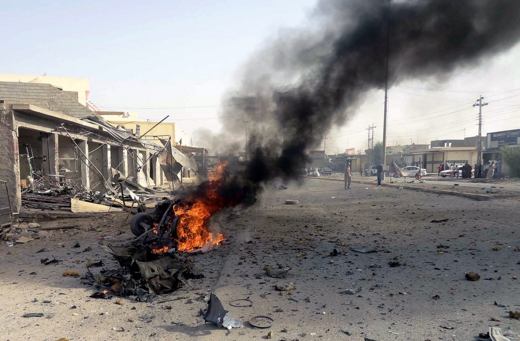 Au moins 32 personnes ont été tuées samedi dans deux attentats à la voiture piégée contre des pèlerins chiites dans le nord de Bagdad. Des millions de pèlerins chiites se trouvaient dans la capitale pour célébrer la mémoire d'un de leurs imams.