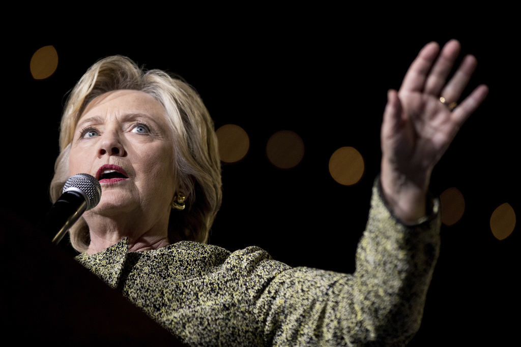 Les discours révèlent les relations qu'entretient Hillary Clinton avec les milieux bancaires.
