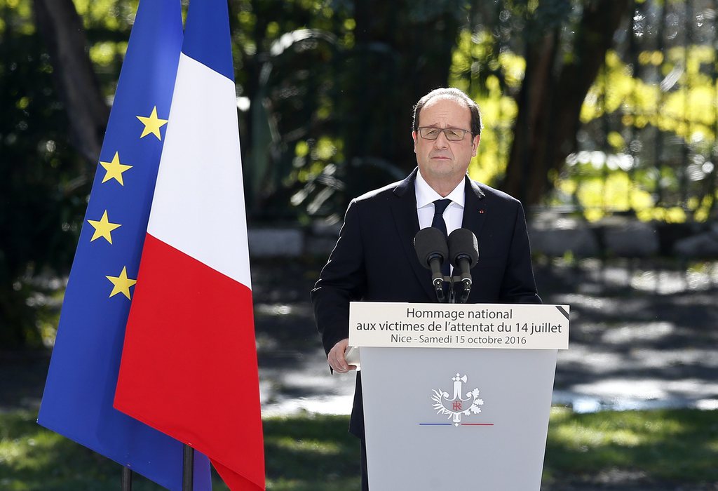 François Hollande a rappelé au peuple français de s'unir face aux attaques persistantes.