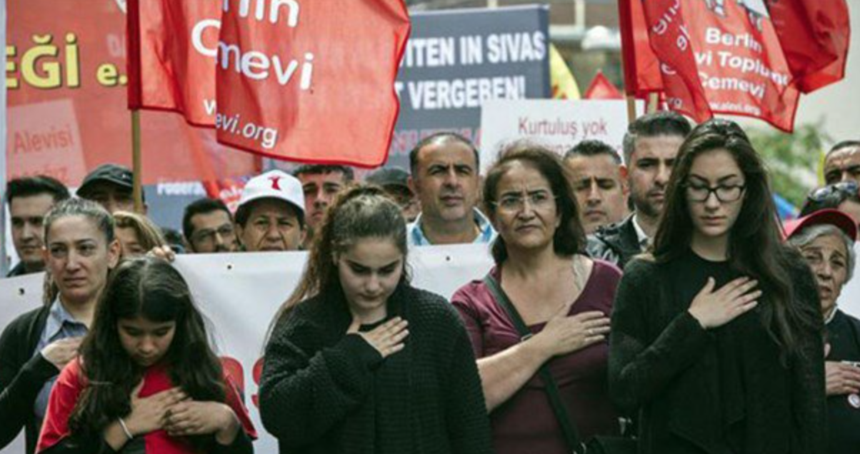Plus de 25'000 personnes se sont réunies samedi à Cologne pour marquer leur opposition face au gouvernement turc.