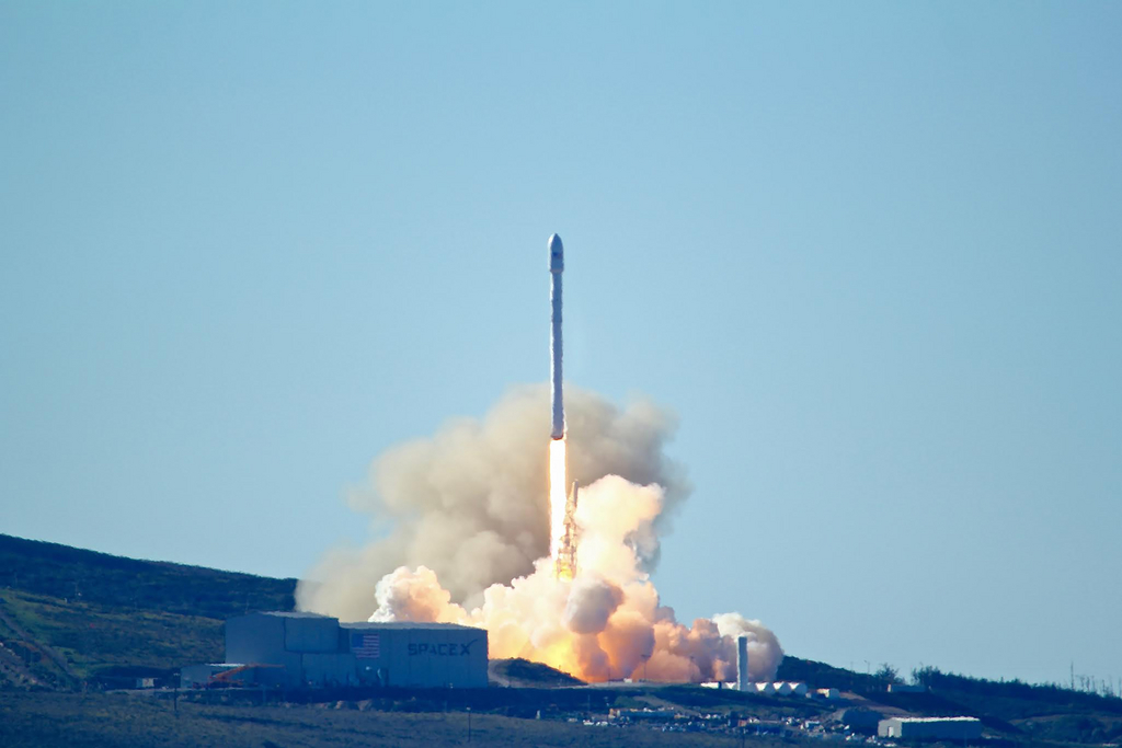 La fusée Falcon 9 a été lancée sans problème majeur. Une réussite pour la société qui a accusé un accident important l'an dernier. 