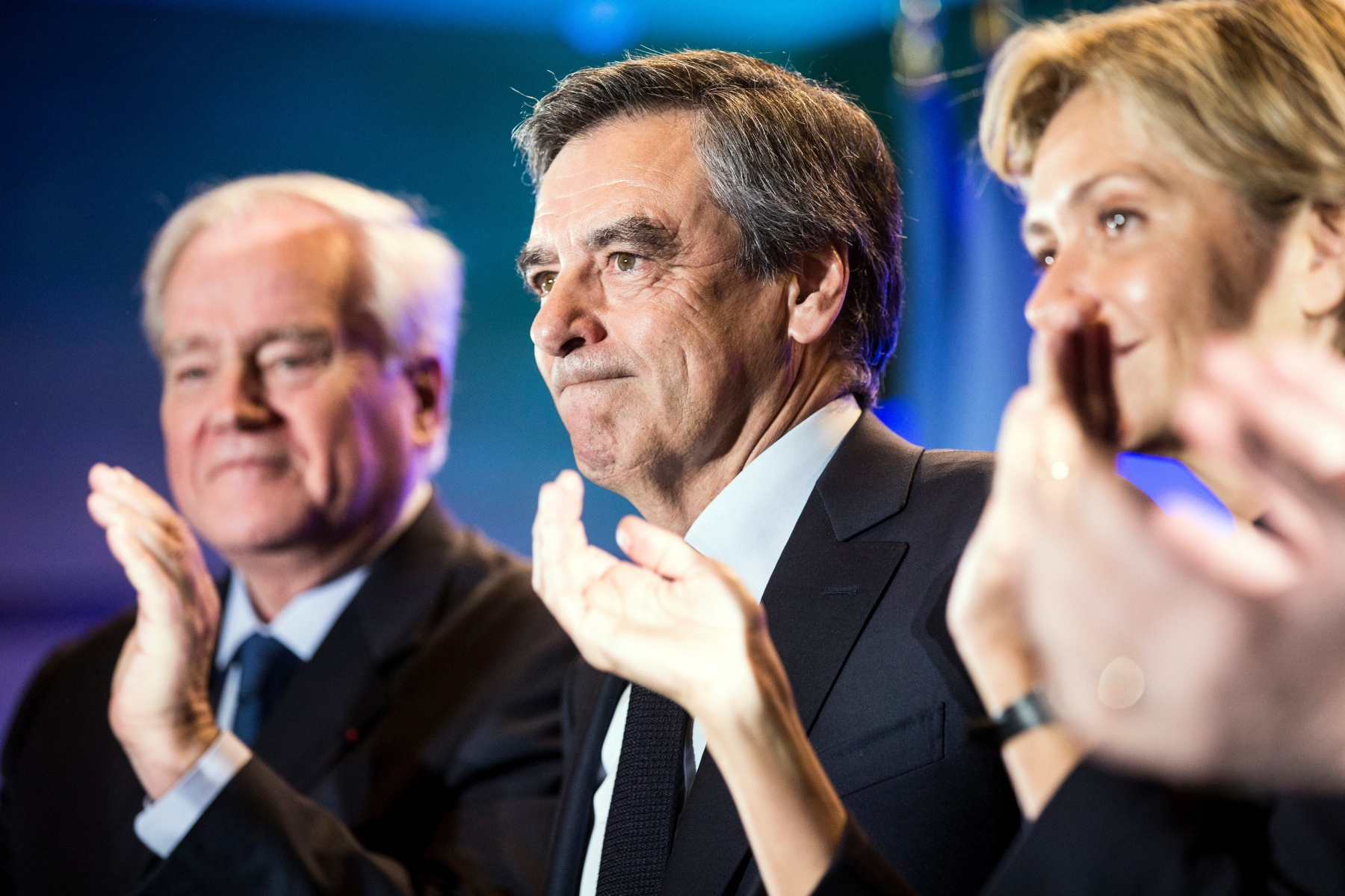 epa05813115 Les Republicans party candidate for 2017 presidential election, Francois Fillon (C) arrives for a campaign rally in Paris, France, 24 February 2017. According to media reports, Fillon is still under scrutiny to explain the previous employment of his wife Penelope as a parliamentary aide while he was an MP and to give details of her work. He has also been hit by new claims that he also employed his children as 'parliamentary assistants'. French MPs are allowed to employ family members as aides. French presidential elections are planned for 23 April and 07 May 2017.  EPA/ETIENNE LAURENT FRANCE ELECTIONS CAMPAIGN FILLON