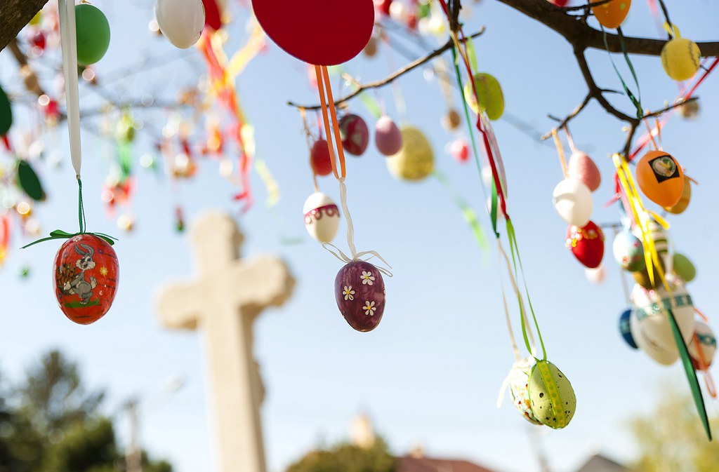 Au-delà des folklores populaires, Pâques est la plus importante fête chrétienne.