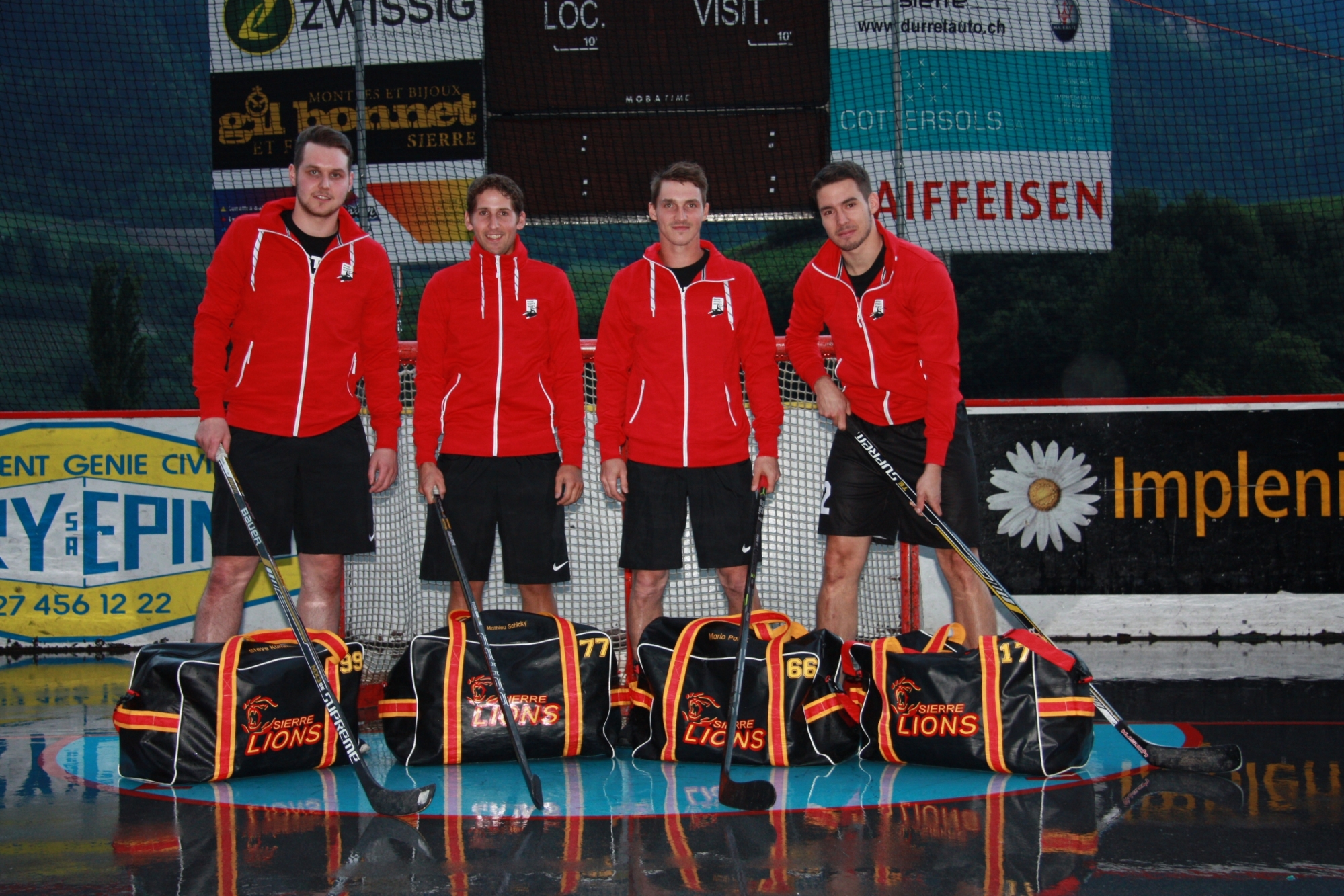 David Kummer, Mathieu Schildknecht, Mario Paulik et Alexandre Mermoud des Sierre Lions défendront les couleurs de la Nati aux Mondiaux de streethockey à Pardubice.