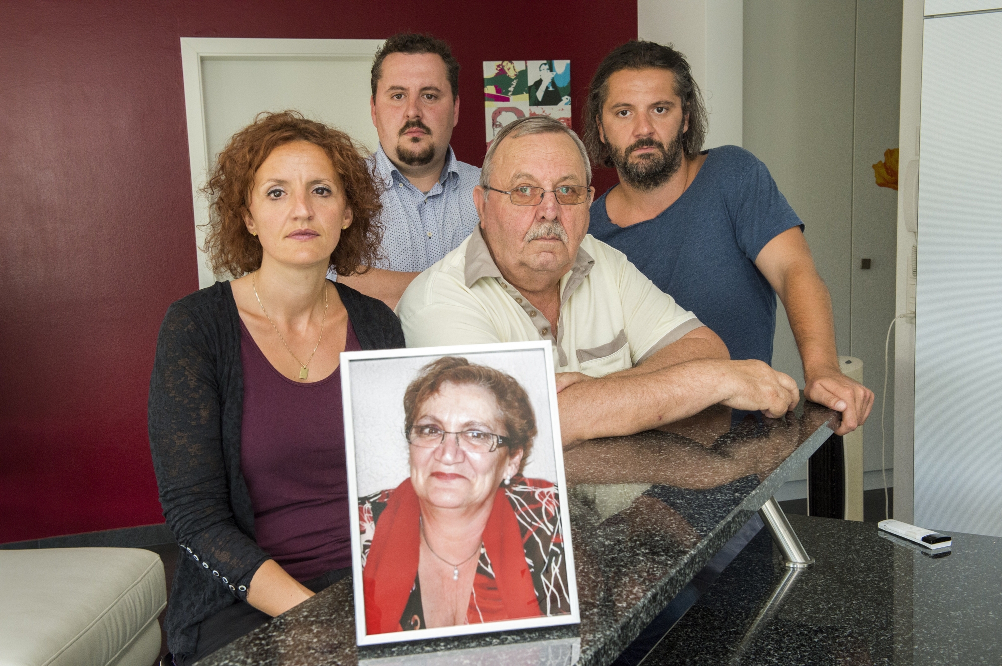 La famille de Nicole Dubuis mène un combat judiciaire depuis plusieurs années contre les chirurgiens qui ont opéré cette patiente décédée en 2013.