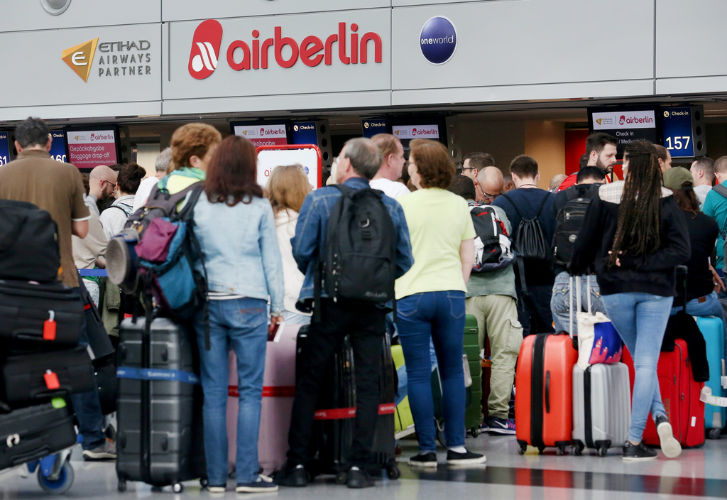 des vols ont été annulés dans plusieurs aéroports d'Allemagne, notamment à Berlin, Düsseldorf (photo), Hambourg et Cologne.