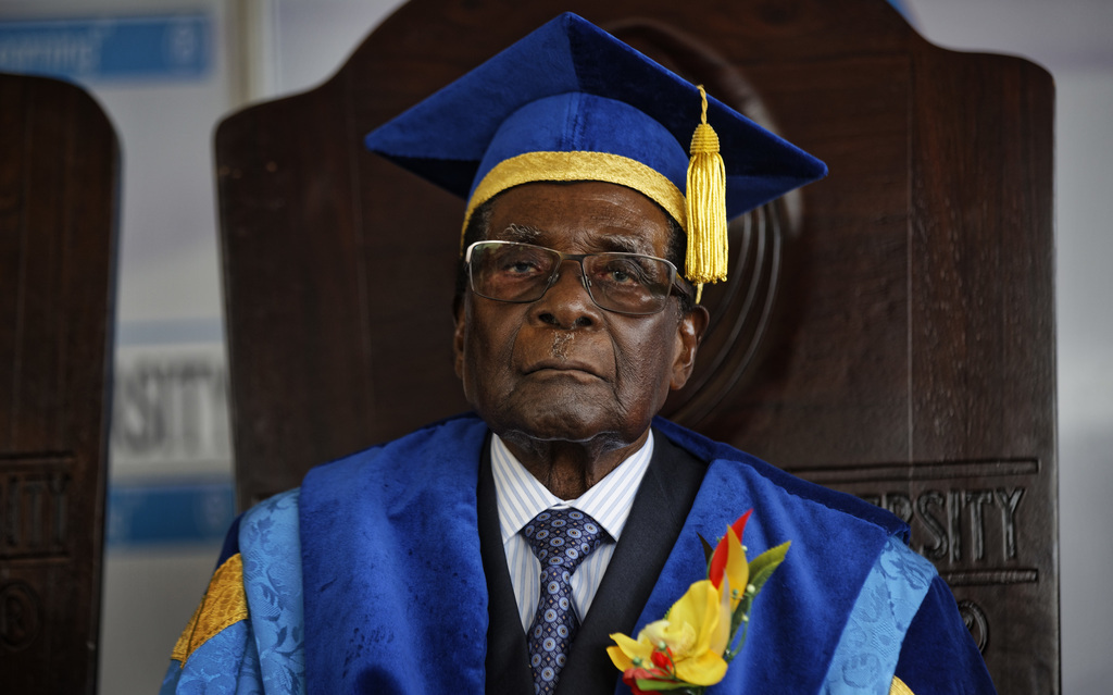 Robert Mugabe a accepté de démissionner après les pressions de son parti.