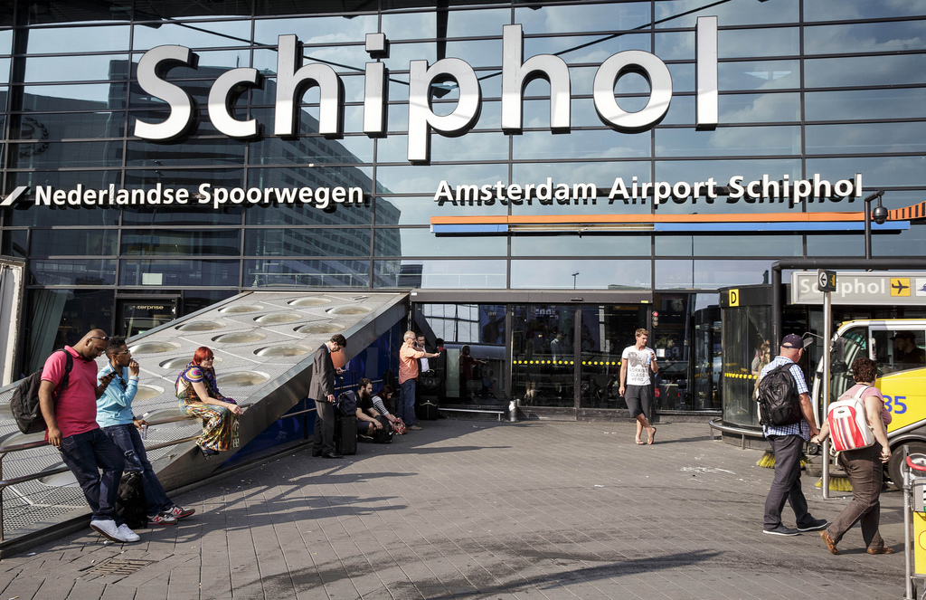 Une partie de l'aéroport d'Amsterdam-Schiphol a été évacuée.