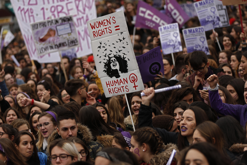 L'Espagne s'est mobilisée jeudi pour les droits des femmes avec une grève générale "féministe".