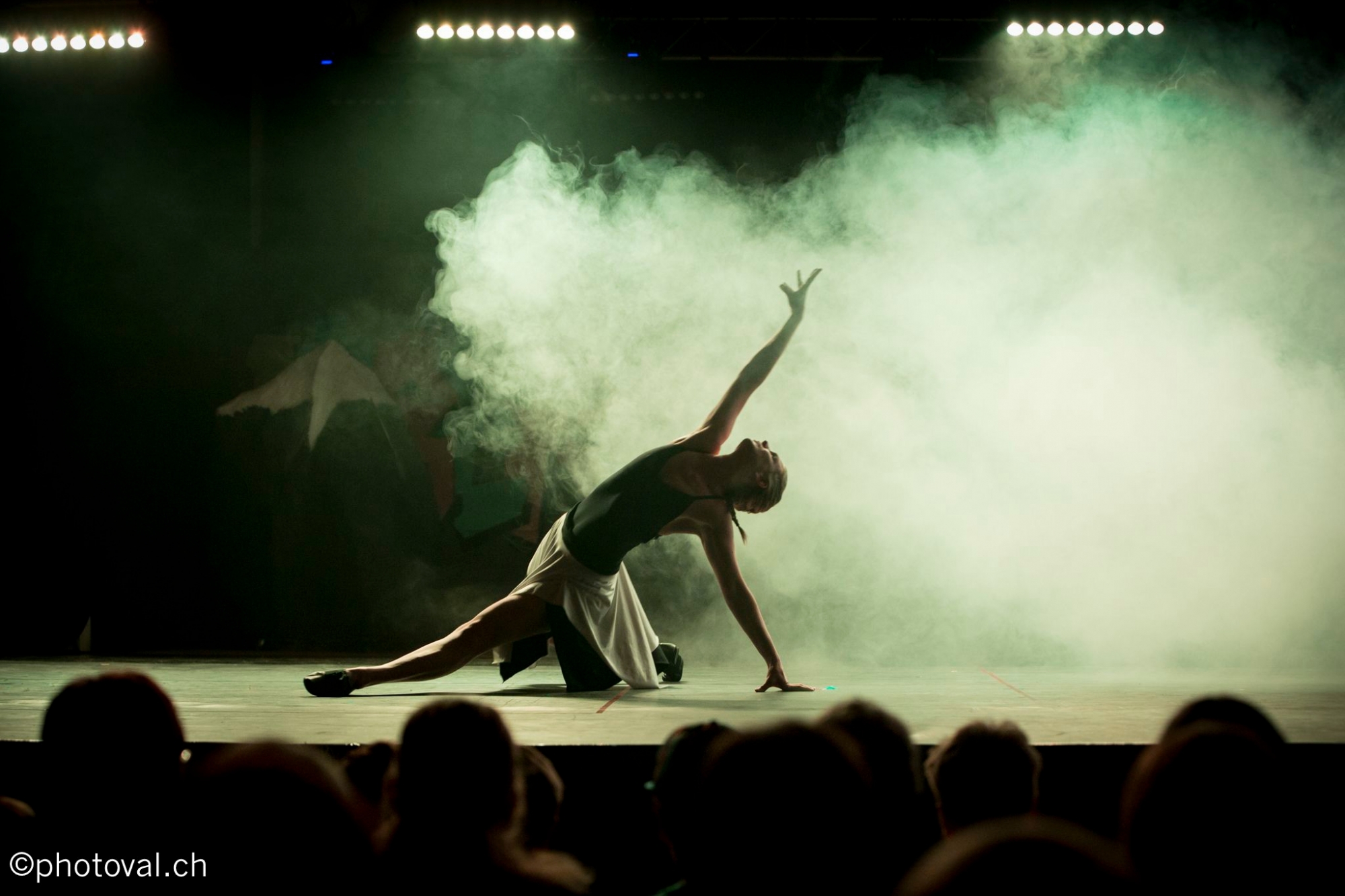 Spectacle 2016: Danse au fil de l'HistoireLe spectacle au rendez-vous. Ecole de danse d'Anniviers, Anne-Sophie Theytaz