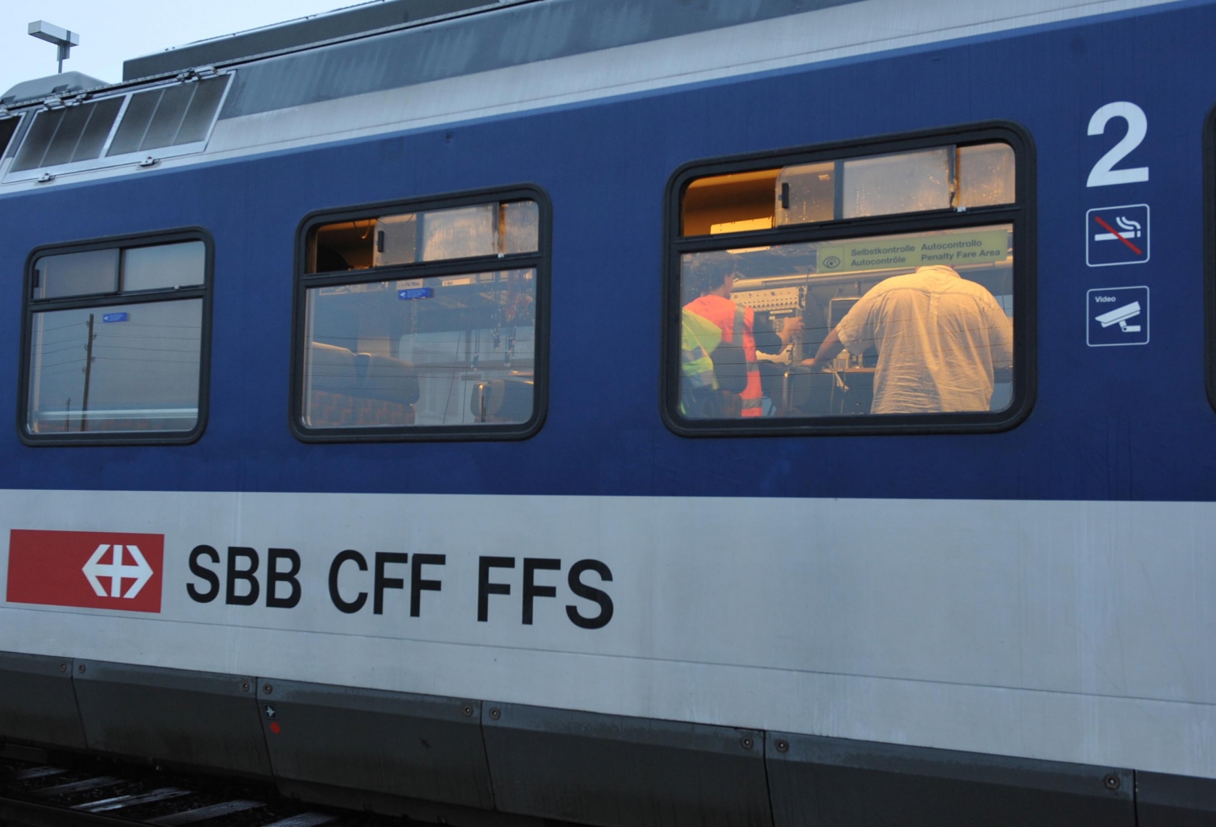 Lundi matin, une rame CFF a failli entrer en collision avec un convoi de TransN en gare de Couvet