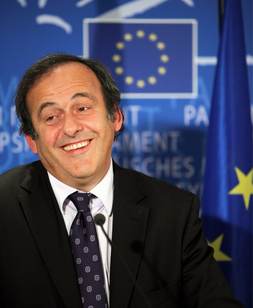 Michel Platini saura jeudi si son projet d'organiser l'Euro 2020 de football dans plusieurs villes européennes sera acceptée.