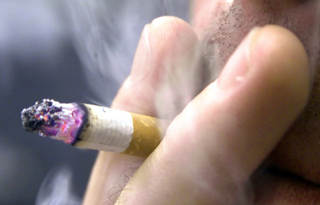 En Suisse, 9500 personnes meurent chaque année des conséquences directes de la consommation de tabac, soit 25 décès par jour. (illustration)