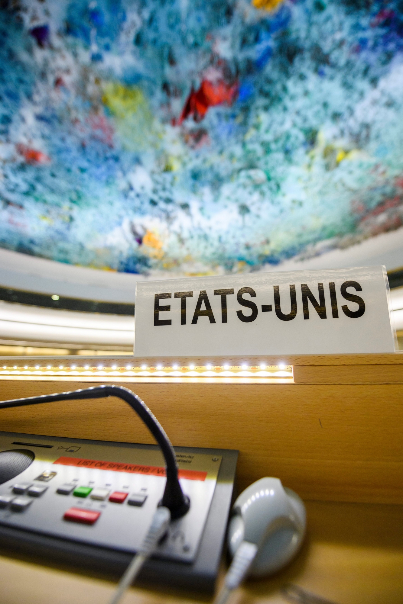 The US name placard is photographed one day after the United States announced its withdrawal at the 38th session of the UN Human Rights Council at the UN headquarters in Geneva on Wednesday. June 2018. (KEYSTONE/Martial Trezzini) UN SWITZERLAND HUMAN RIGHTS COUNCIL