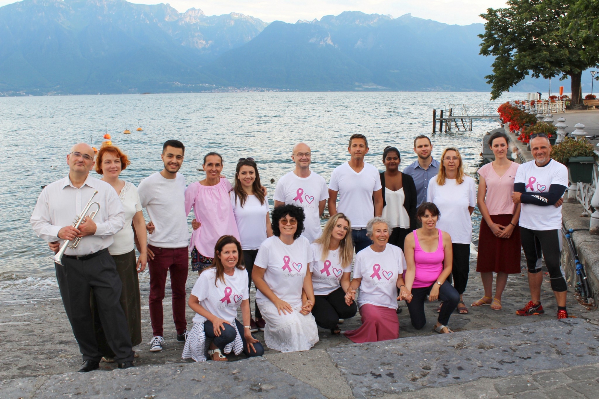 L’association l'aiMant Rose va faire nager une centaine de personnes dans le cadre de son action contre le cancer.