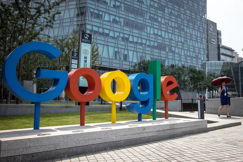 Google a été fondé en 1998 par deux étudiants de Stanford, en Californie, Larry Page et Sergueï Brin.