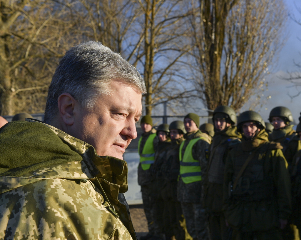 Le président ukrainien demande le soutien de l'OTAN pour lutter contre "l'agression" de la Russie. 