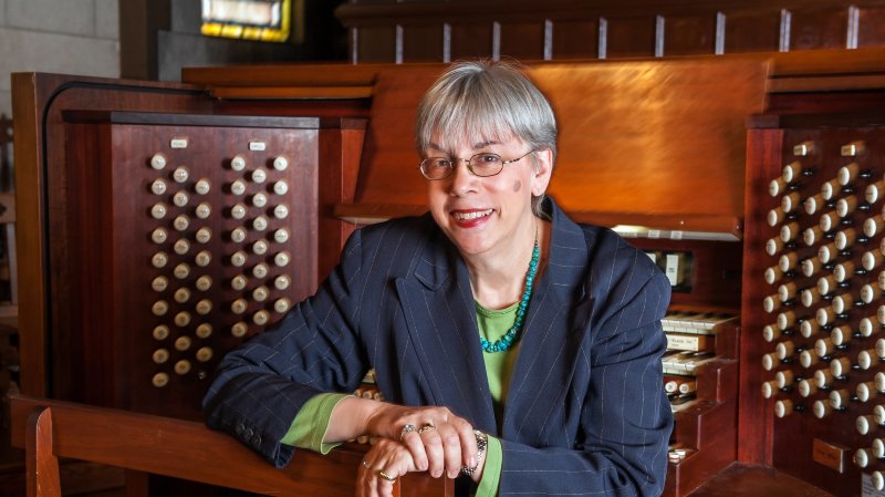 Gail Archer (USA) à l'orgue