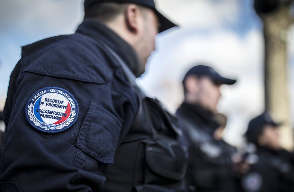Un gendarme a été arrêté dimanche en possession d'explosifs lors d'un contrôle douanier à la gare de Lyon à Paris. (illustration)