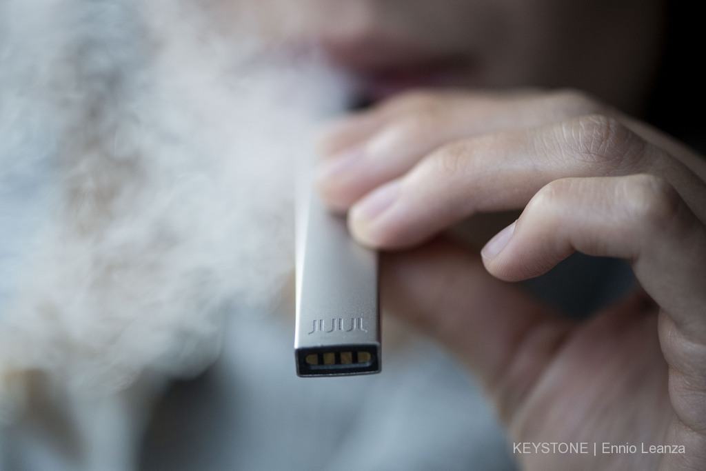 Juul ne compte pas profiter du vide juridique qui permet aujourd'hui de vendre des e-cigarettes aux mineurs.