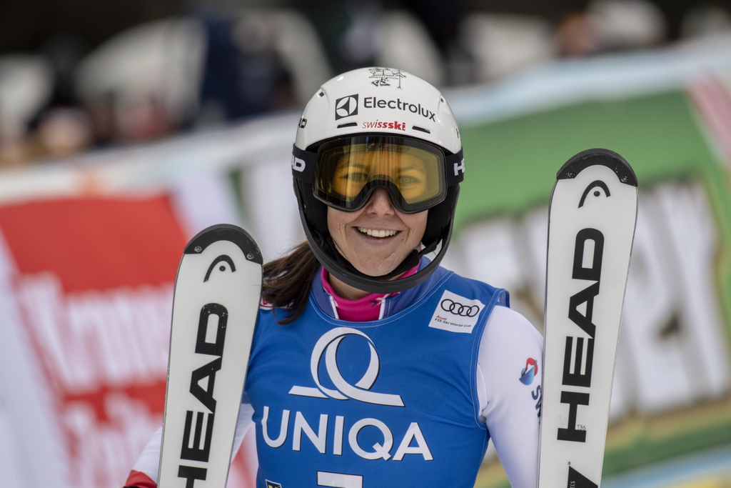 epa07252724 Third placed Wendy Holdener of Switzerland reacts in the finish area during second run of the women's FIS Alpine Skiing World Cup Slalom race in Semmering, Austria, 29 December 2018.  EPA/CHRISTIAN BRUNA