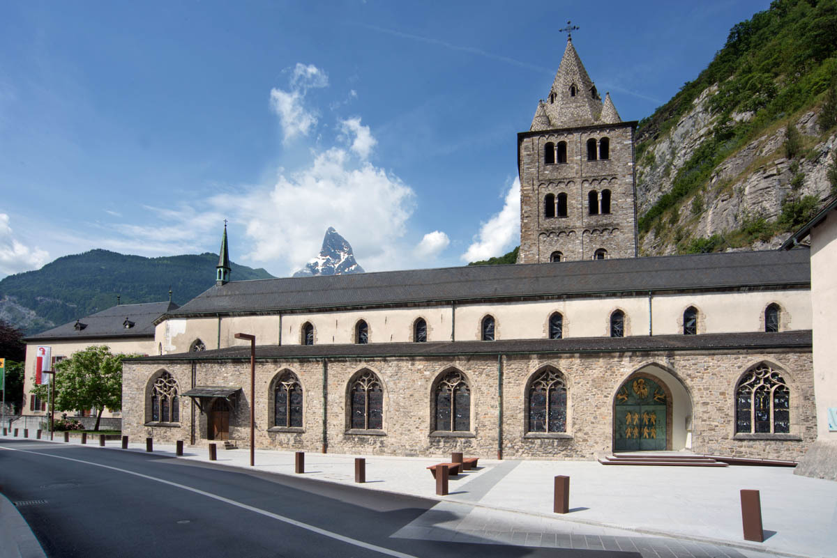 La cérémonie se déroulera en la basilique de l'abbaye de Saint-Maurice.
