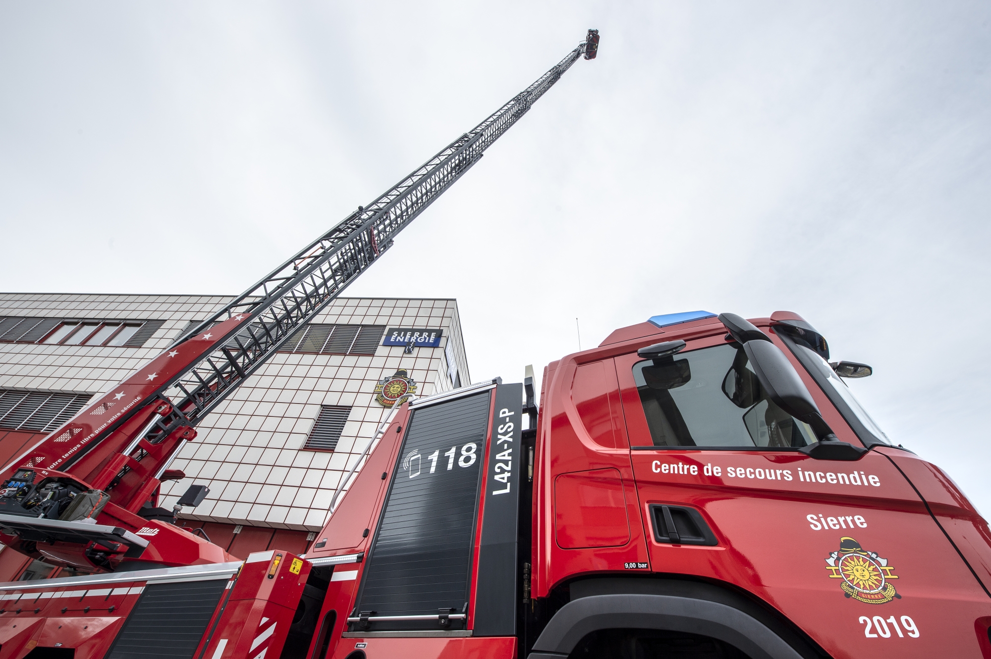 Le nouveau camion peut atteindre 42 mètres de haut.