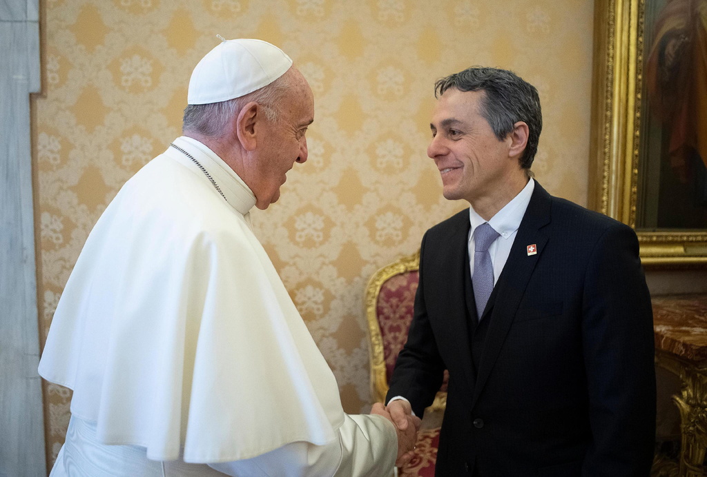 Ignazio Cassis a également profité de sa visite pour rencontrer son homologue au Vatican et évoquer les relations diplomatiques avec la Suisse. 