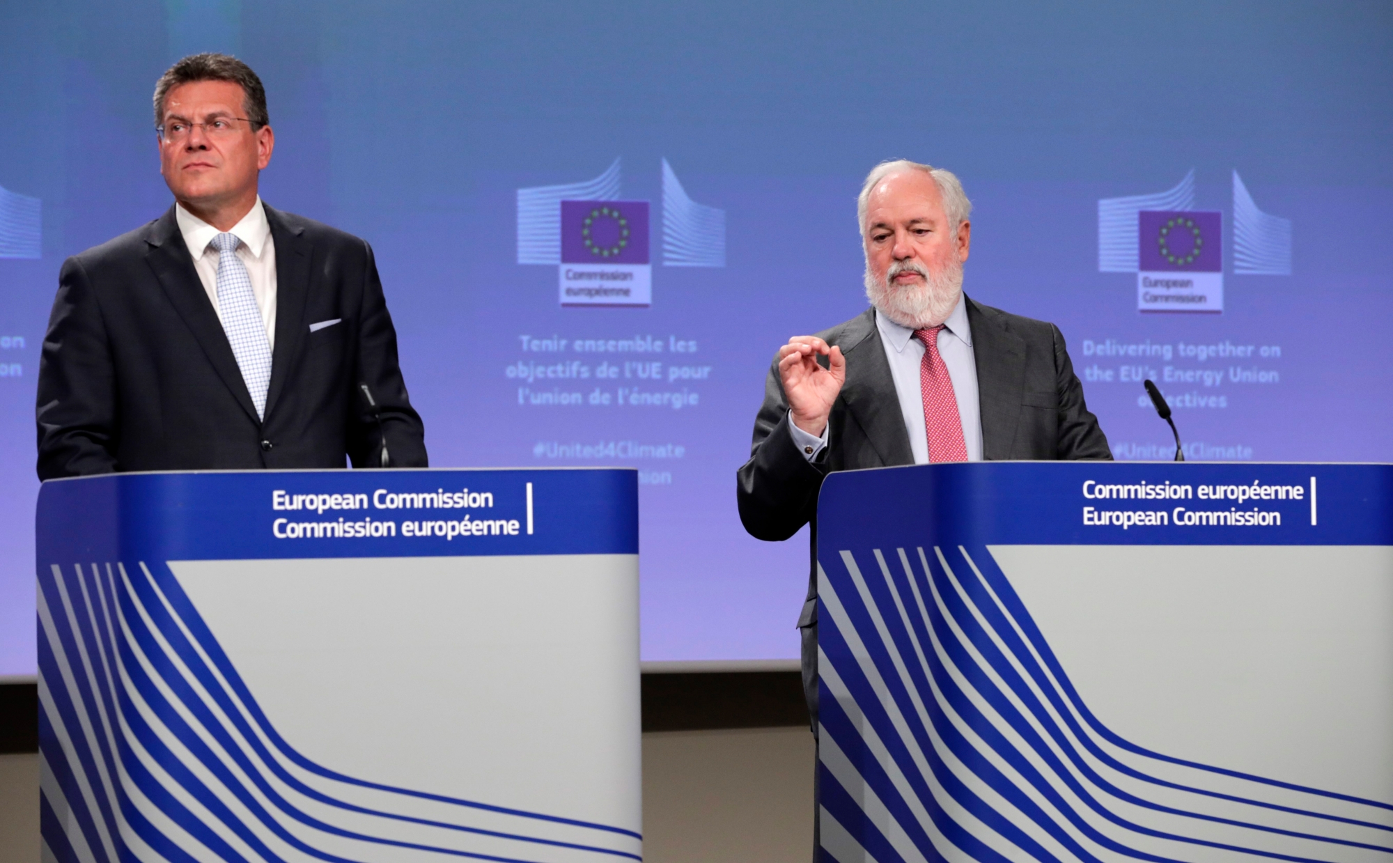epa07655297 European Commission Vice-President  Maros Sefcovic (L) and European Commissioner for Climate Action and Energy, Miguel Arias Canete (R) give a press conference on National Energy and Climate plans covering the period 2010-2030 in Brussels, Belgium, 18 June 2019. The European Commission presented their assessment of EU member states' draft plans to implement Energy Union objectives, with focus on the agreed EU 2030 energy and climate targets.  EPA/OLIVIER HOSLET BELGIUM EU COMMISSION ENERGY UNION