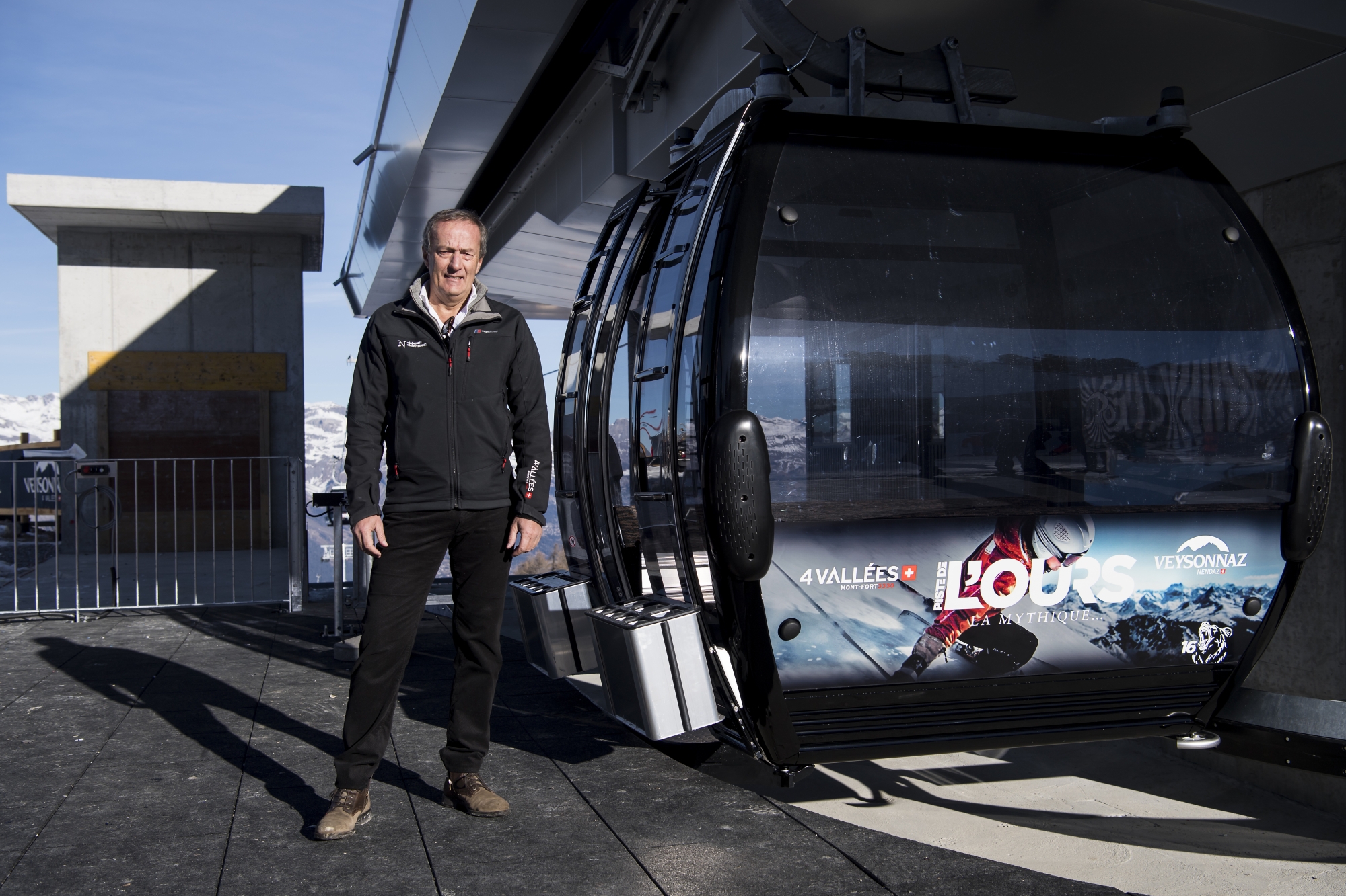 En décembre 2016, Jean-Marie Fournier posait pour l'inauguration de la nouvelle télécabine de la piste de l'Ours.