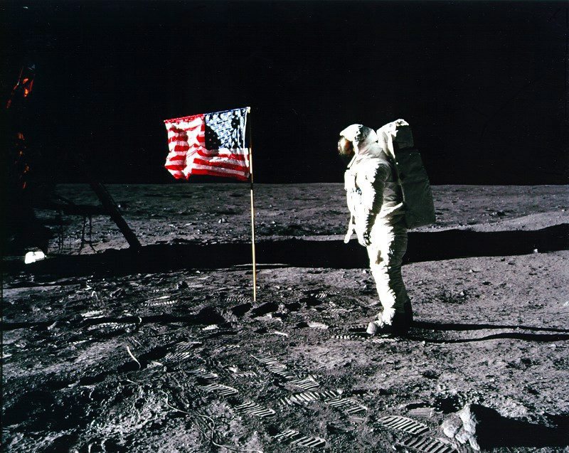 Il y a 50 ans, l'astronaute Neil Armstrong posait le premier sur la Lune.