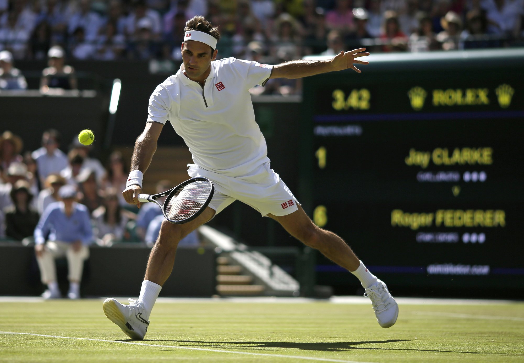 Roger Federer n'a pas été particulièrement convaincant mais il est passé en trois sets.