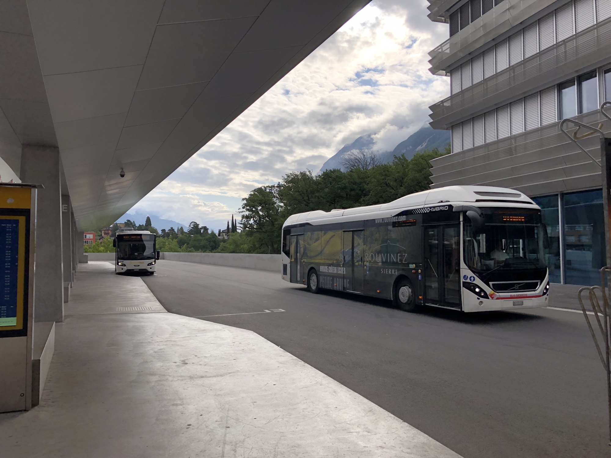 Dès le 26 octobre, les bus sierrois relieront la gare CFF de Sierre au téléphérique Chalais-Vercorin.