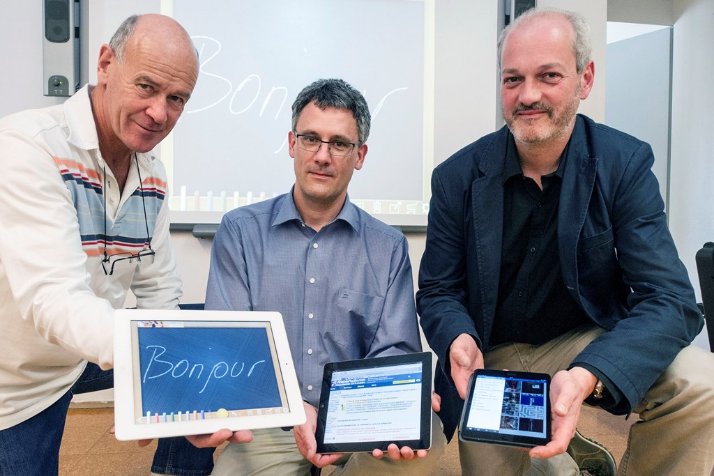 Dominique Baillifard (professeur), Alain Grandjean (directeur du CO) et Philippe Dubois (président de la Commission de construction) font partie de l'équipe qui planche sur le projet d'e-learning.