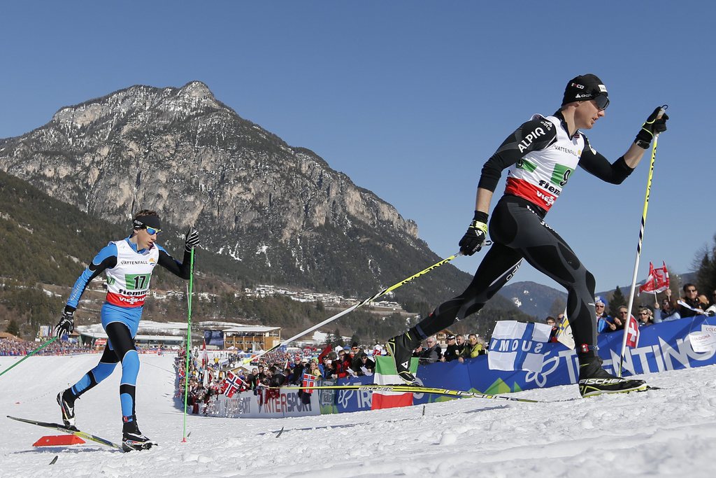Dario Cologna a terminé deuxième au 50 km libre aux championnats du monde de Val di Fiemme (It). Le Grison a été précédé par le suédois Johan Olsson.