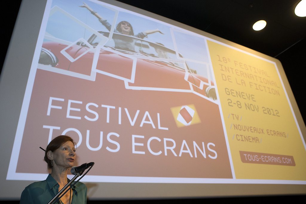 Le Festival Tous Ecrans  de Genève va changer de direction le 1er avril 2013. Claudia Durgniat (photo) va céder sa place au journaliste et producteur, Emmanuel Cuénod, 38 ans.