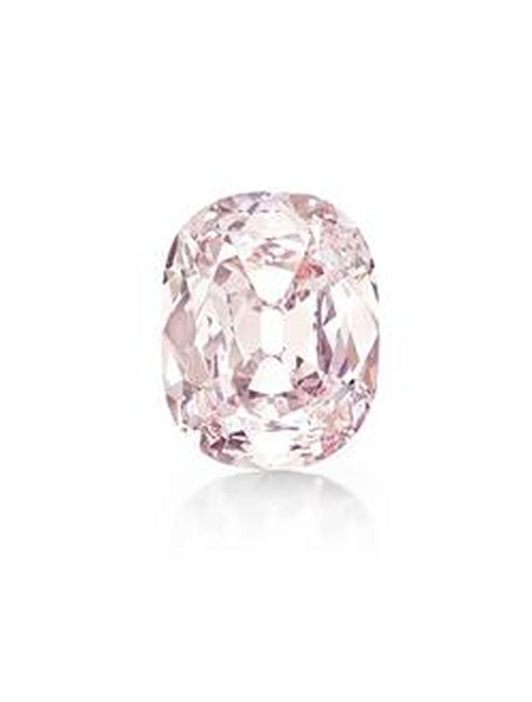 Un diamant rose de 34,64 carats a été vendu aux enchères à New York mardi à près de 40 millions de dollars (36'935 200 CHF).