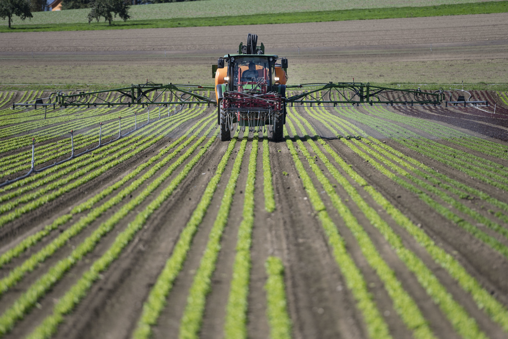 Un suivi global de l’utilisation des pesticides pour tous les domaines à risque permettra d’évaluer les objectifs de réduction.