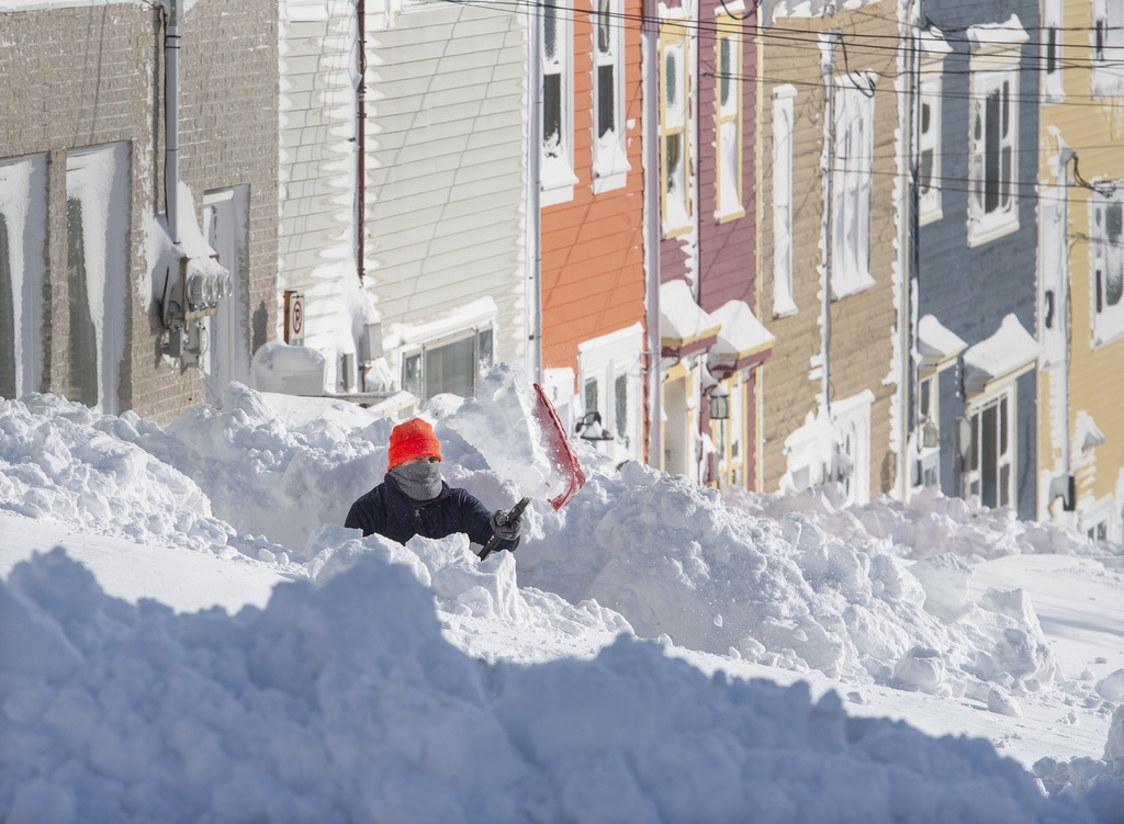 Canada: la neige ensevelit la ville la plus à l’est de l’Amérique du nord