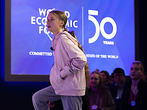 Greta Thunberg a déploré à Davos que "les émissions de CO2 n'ont pas diminué".