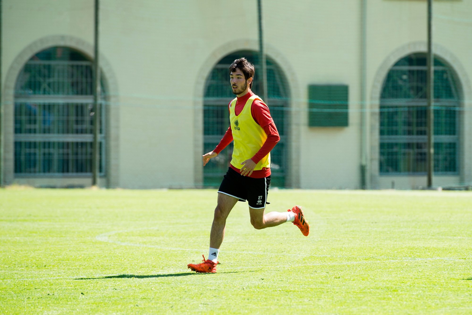Bruno Morgado s'entraîne sur le terrain du FC Sion à Martigny-Bourg.