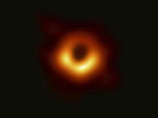 Un réseau d'astronomes européens appelle le grand public à l'aide  pour traquer les trous noirs (archives).