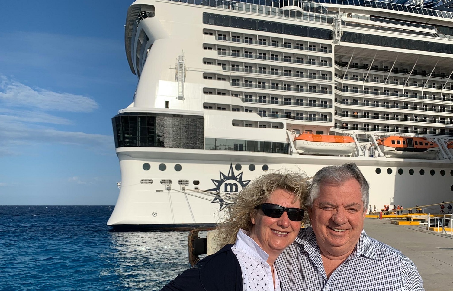 Enfin à terre! Embarqués pour une croisière dans les Caraïbes, Sylvie Meyer-Delaloye et son mari Jacques Meyer sont restés bloqués sur le paquebot «MSC Meraviglia» de dimanche à vendredi après-midi.