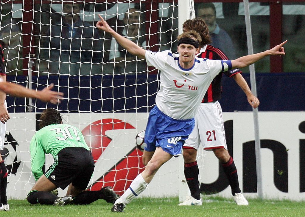 Le 30 septembre 2009, le FC Zurich de Bernard Challandes s'est imposé 1-0 devant le Milan AC dans la cathédrale de San Siro.